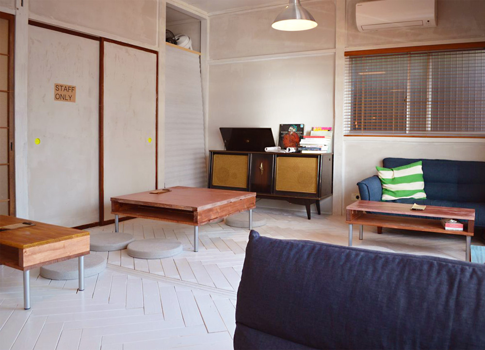 保存食の専門店「HOZON」