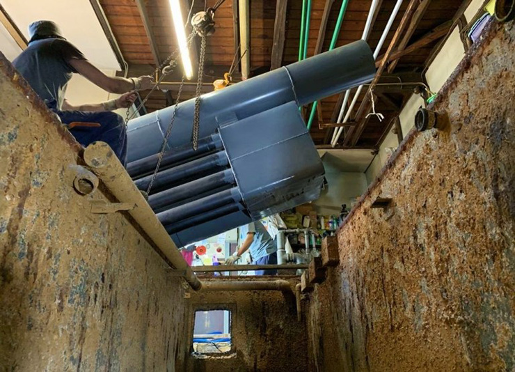 ずおおおおおお!