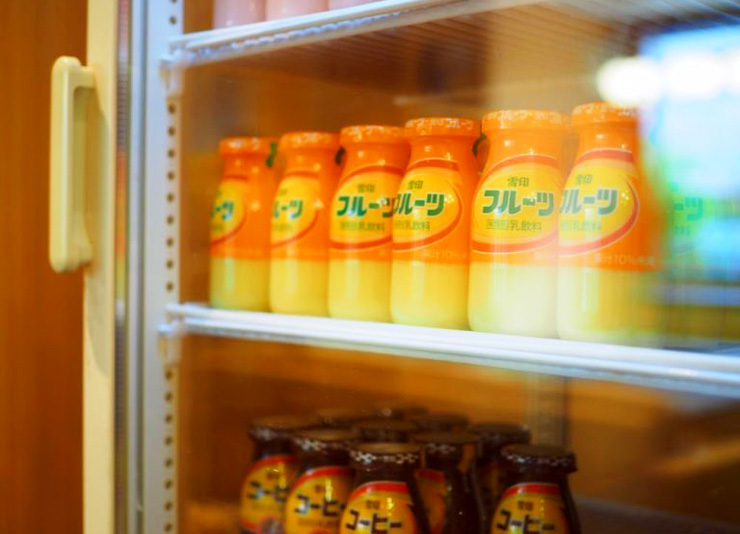 フルーツ牛乳