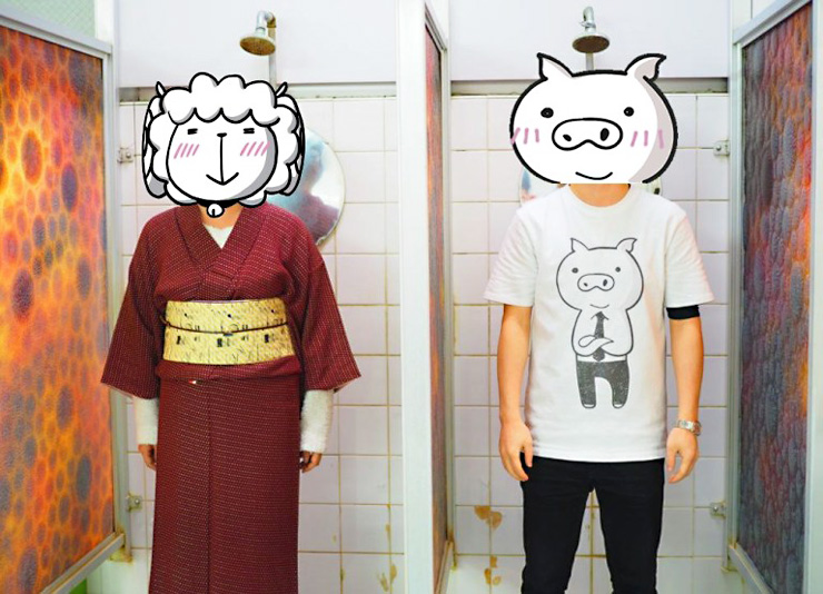 ひつじとブタのツーショット